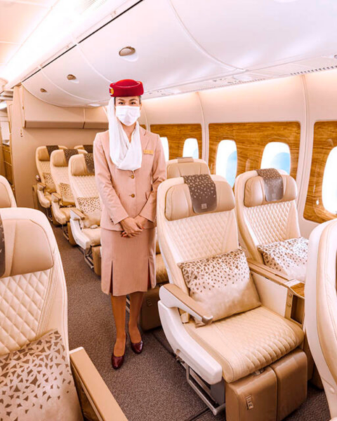 Assento Econômica Premium Emirates
